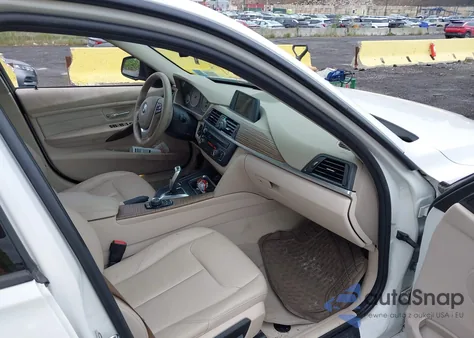 2012 BMW 328I из США, поврежденный, VIN WBA3A5C57CF341151